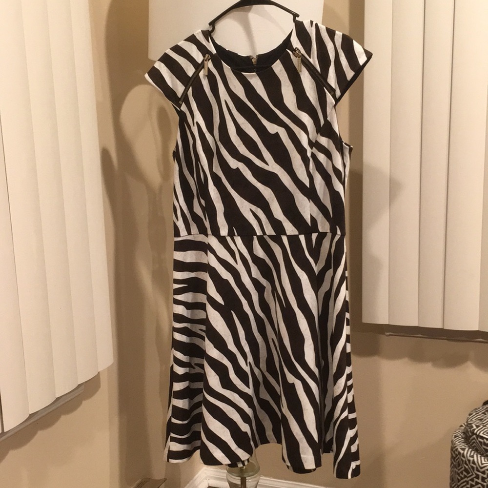 🔥 Sale🔥Michael Kors zebra dress